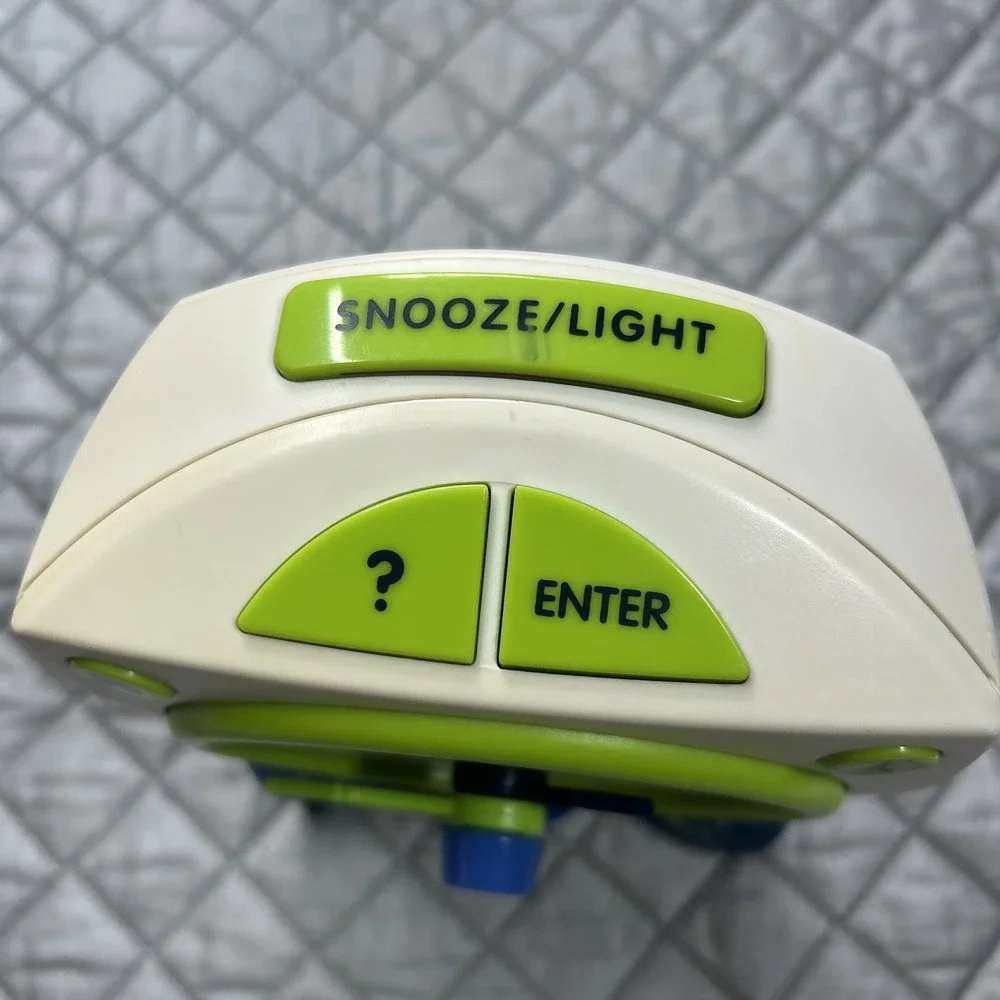 Vintage Timex Kids Time-Teacher Interactive Alarm Clock (Green & Blue)